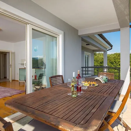 Vila Lux 2 Penzion