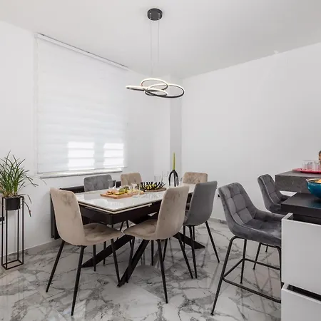 Apartman Lux 2